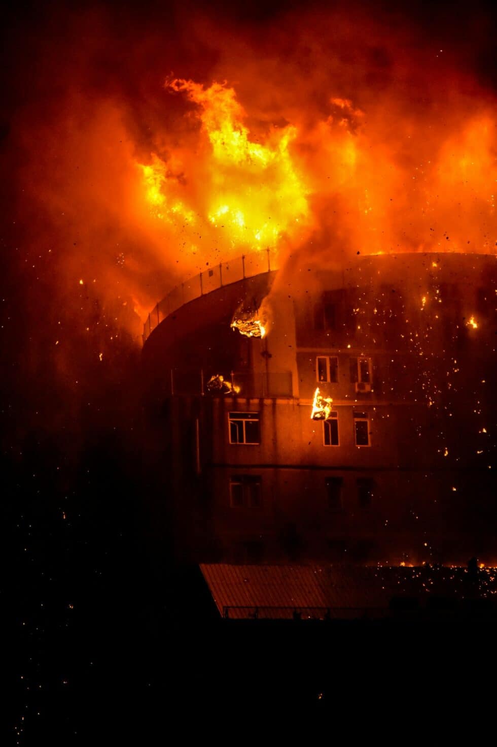 How to Put Out a Lithium-Ion Battery Fire?